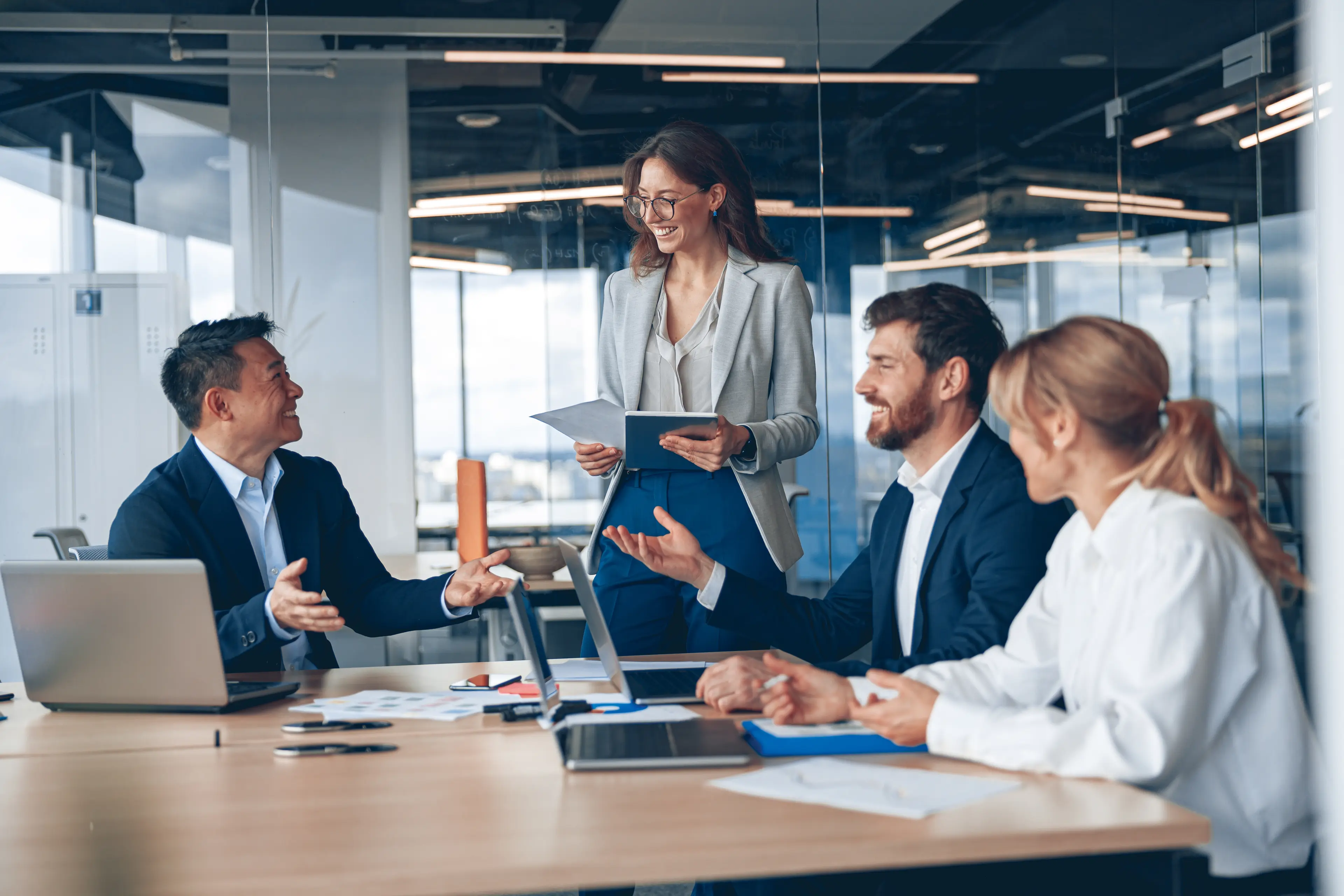 Consulting meetingiStock-1394952083.jpg