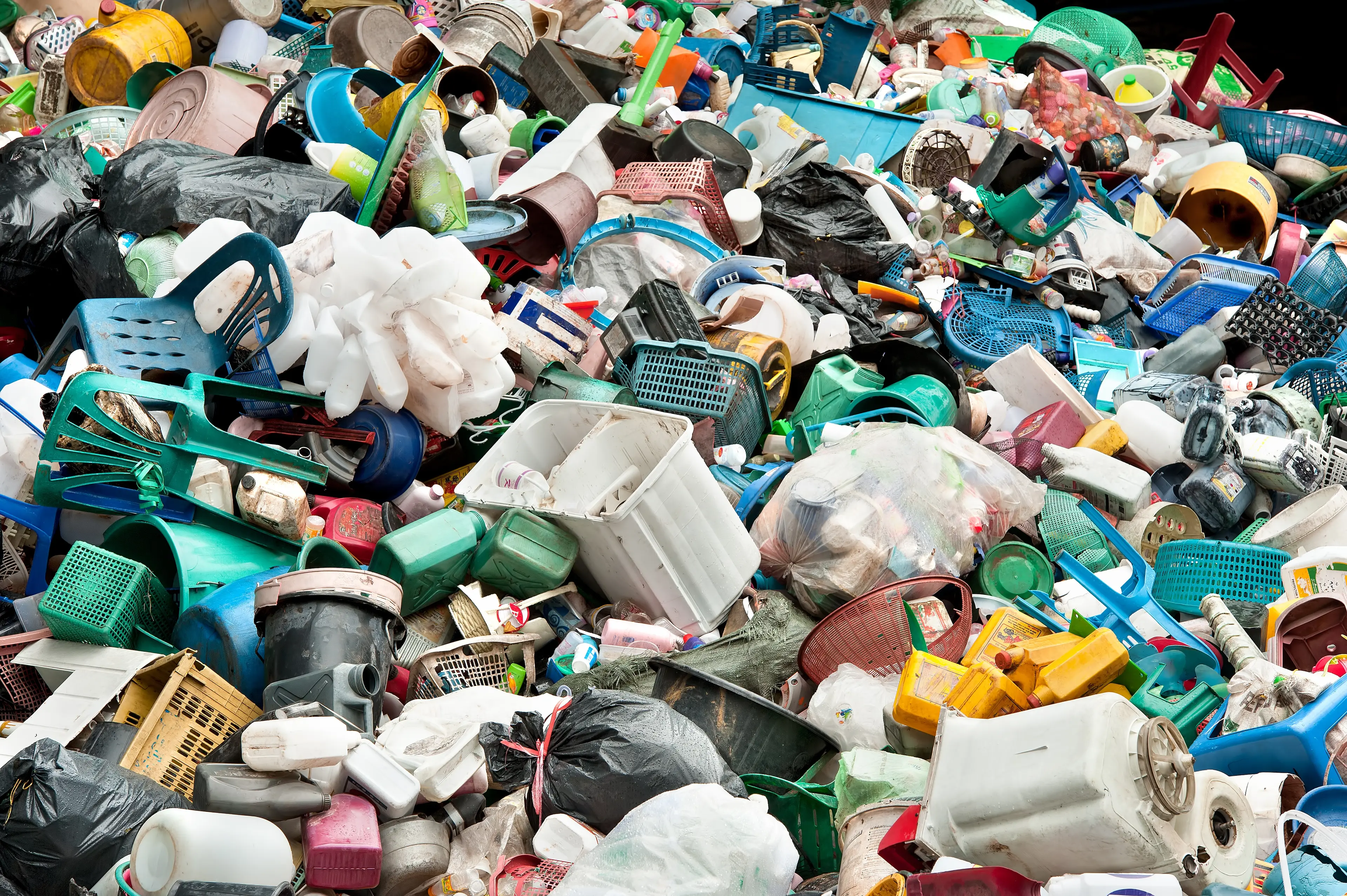 Post consumer rigid plastics recycling